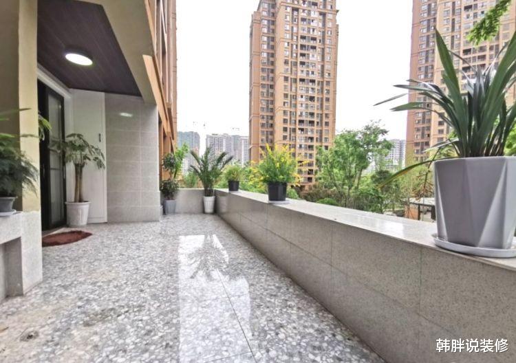 「」为了露台把房子买在2楼，起初还有人碎碎念，完工后没人多嘴了