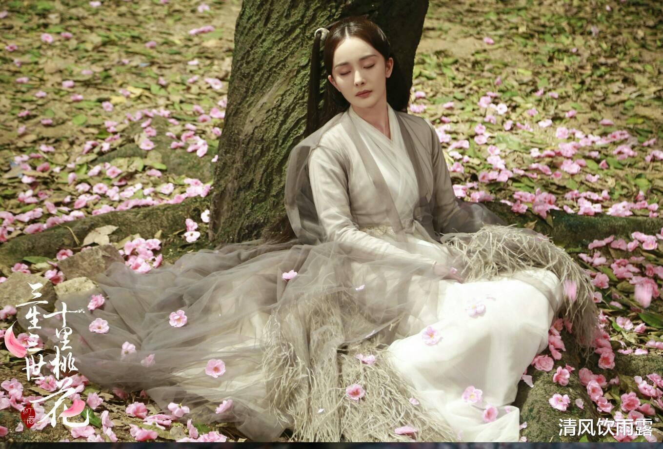 『步生莲』三生三世第3部《步生莲》，众神归位惹期待，原班人马赶紧拍！