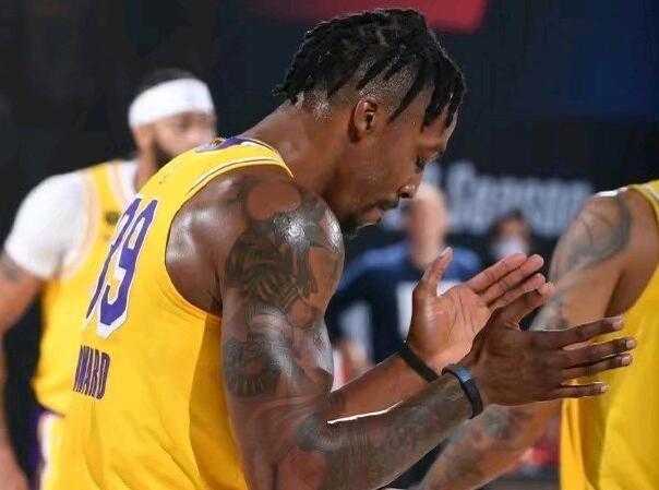 湖人队|狂轰72+25+12！詹眉霸气摊牌，魔兽重回巅峰，湖人创神迹！