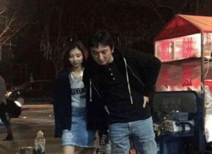 王思聪|王思聪处的最长的女人，“河蚌腿”堪称一绝，不愧是王校长爱过的人
