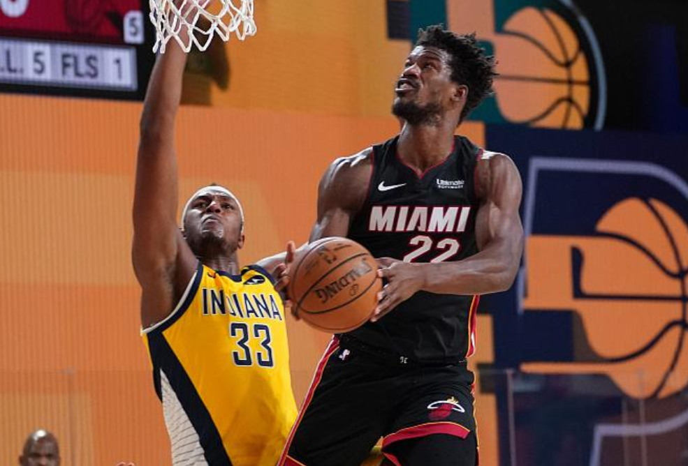 火箭队|曝24岁中锋遭超10队哄抢，哈登或迎加强版卡佩拉，火箭阵容大变？