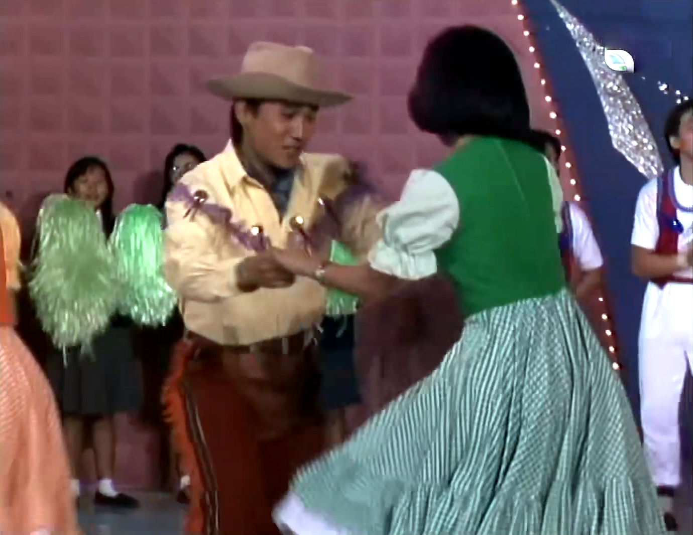 黄日华|定格在87年群星荟萃，你还认识当年风华绝代的他们吗