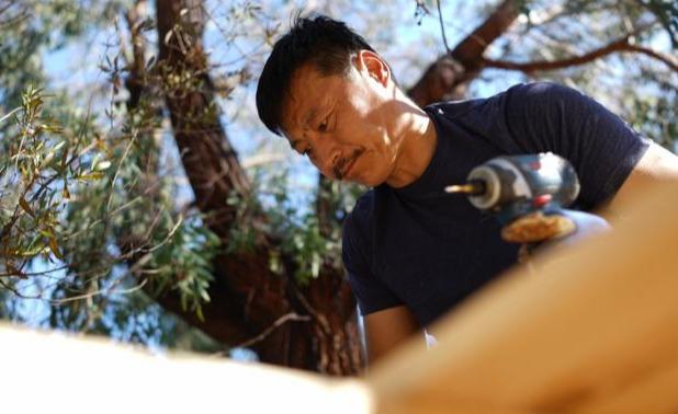 #任程伟#任程伟情史：住\老鼠房\花9元娶同窗，相爱29年，如今幸福满满