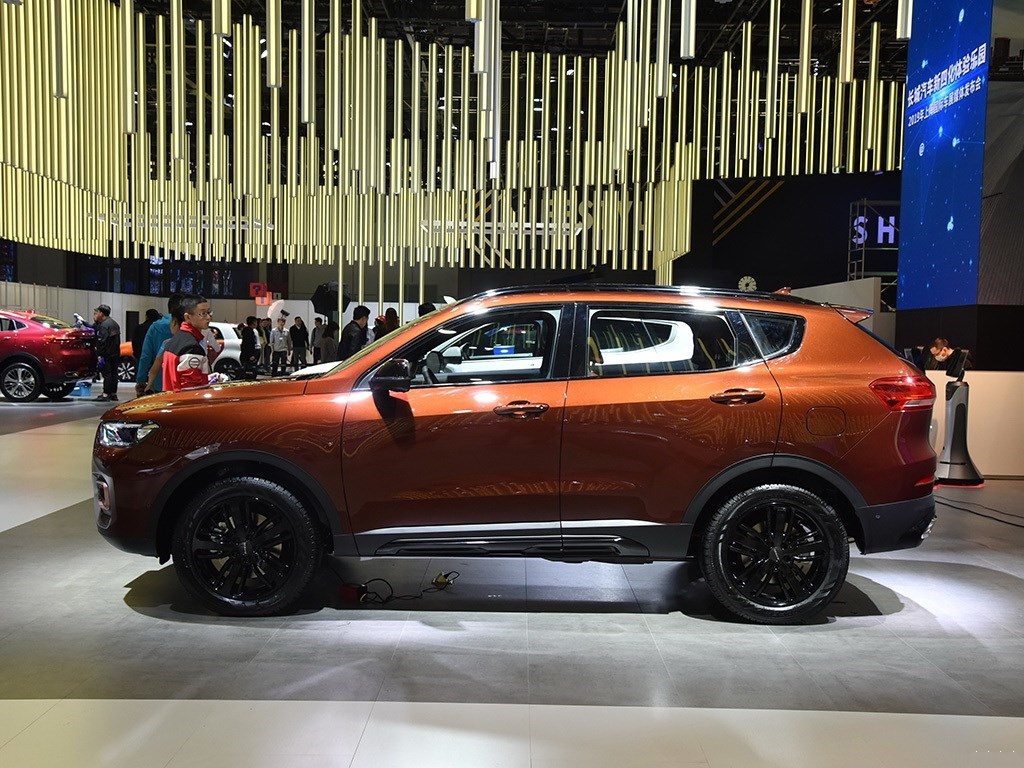 长安CS75|这才是老百姓心中的SUV，亲民耐用，一直被长安CS75 PLUS昂视