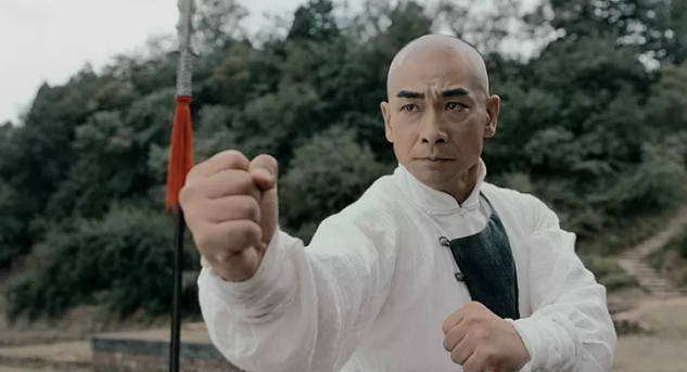 步惊云|《风云雄霸天下》18年演员现状：雄霸仍霸气，步惊云却谢顶了？