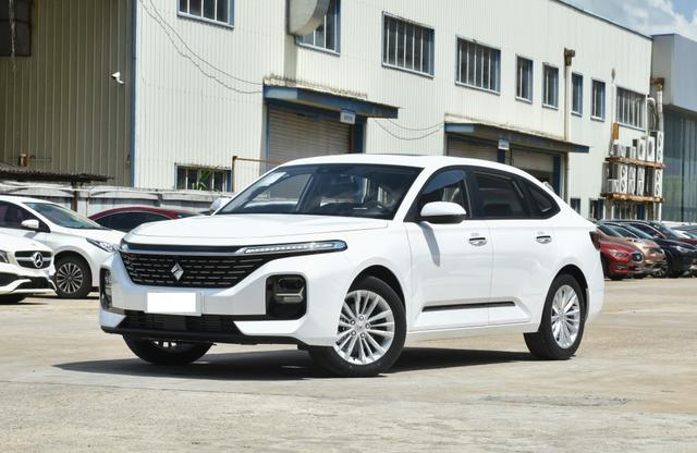 荣威|手头有5万能买到啥车？这两款车低调实力，性价比超值