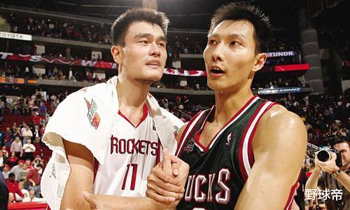 姚明：姚明NBA最高41分22板8帽7助4断，林书豪38分14助12板，那阿联和王治郅呢？