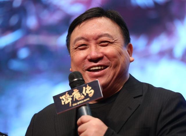洪金宝|香港地位最高的大胖子，甩洪金宝几条街，向华强都不敢惹