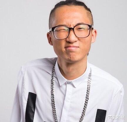 中信银行@中信银行道歉：大客户再大大不过法律，小客户再小也没有小到卑微