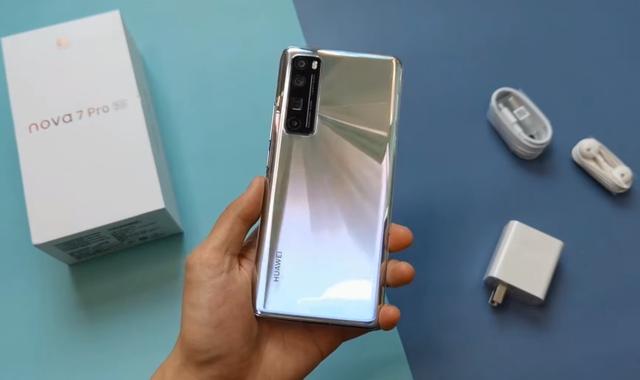 华为手机|8月换新机别盲目，这四款华为手机不仅有颜值，而且很能打