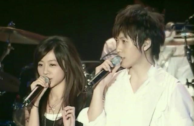 「销售额」曾带着唱片独自推销,与爱人相恋18年终分手:陈绮贞的文艺音乐路