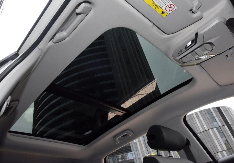 雪佛兰@还盯着奥德赛？上汽打造“奶爸座驾”，6座+飞机档把，才7W多油耗4毛