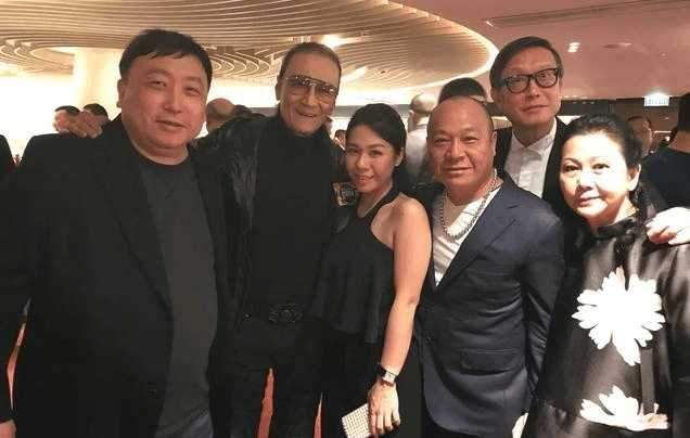 刘嘉玲|港圈有多乱？成龙被逼下跪，刘嘉玲被迫演风月片，但无人敢动两小孩！