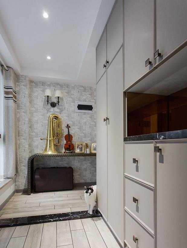 |?第一次登门拜访，就被她家玄关迷住，现代美式三居，浪漫又温馨