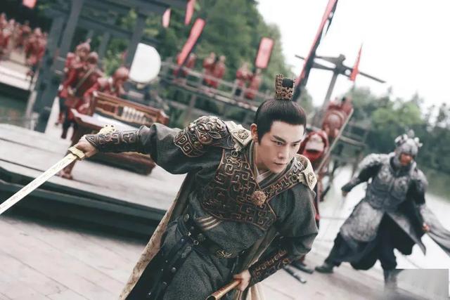 锦绣未央|又抄袭？李沁《锦绣南歌》多处撞梗《锦绣未央》，网友：以为翻拍