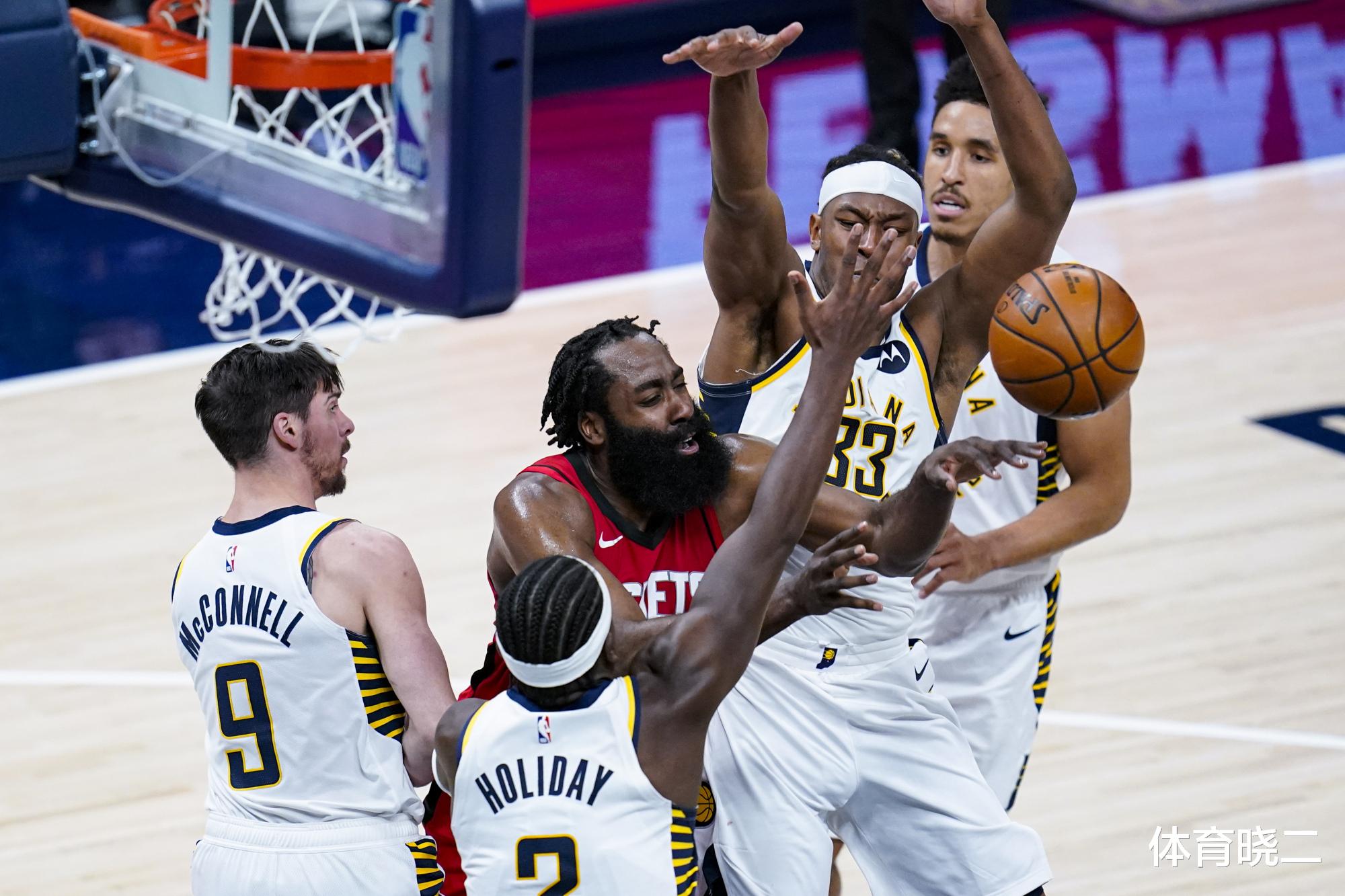 火箭队|终于爆发!火箭两大内线拿下19+20,斯通或拿下2米13内线旧将