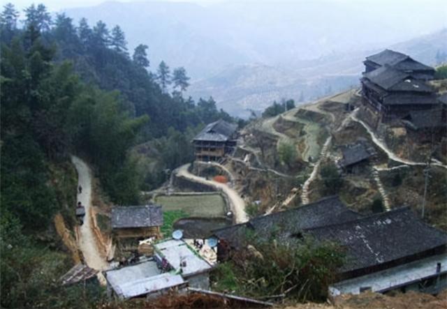 臆说古史|再生人”唐江山：3岁记起前世记忆，6岁不顾反对寻找前世父母