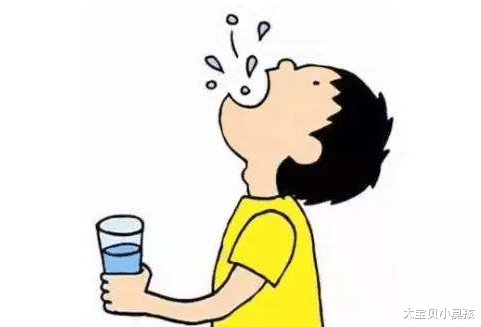 口臭:嘴巴抠出“小米粒”,只是口臭?其实是身体发出的求救信号