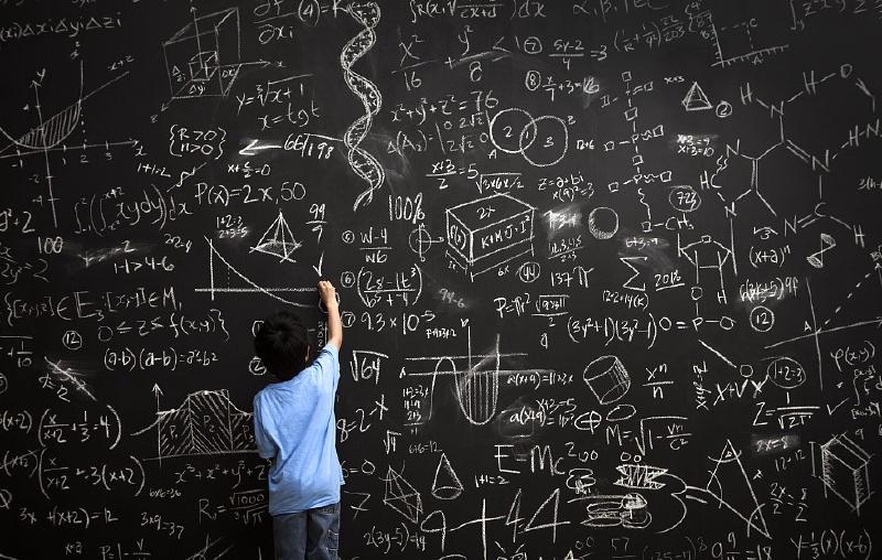 数学|大学最难学的四个专业,很容易“挂科”,志愿填报需慎重!