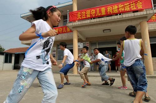 光明网视频 光明时评:回流儿童的群体困境亟待全社会关注