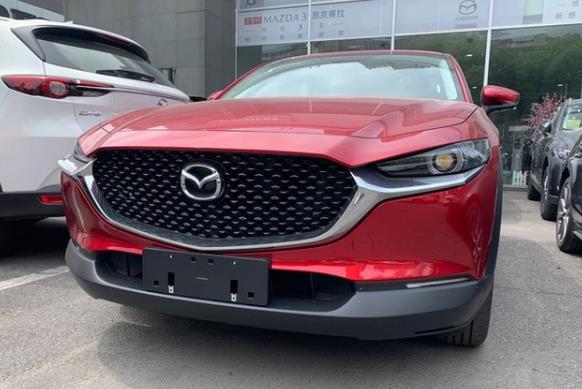 [动力]国产马自达CX-30终于到店！帅气不输本田缤智，2.0升动力+6AT