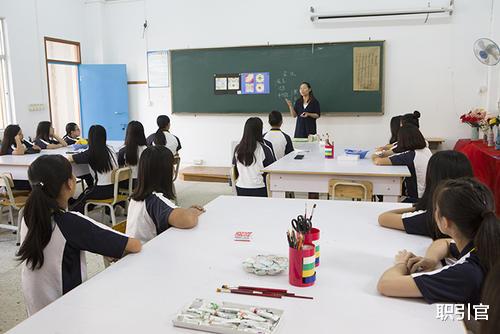 『』未来10年，这5大行业非常热门，社会需求大，适合考生填报！