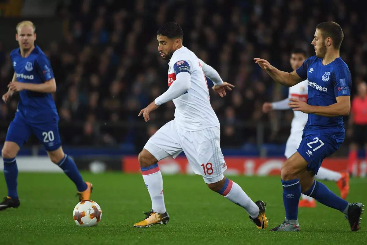 阿瓦王国|刺刀见红！转会即将截止，皇马尤文巴黎加入顶级中场争夺战