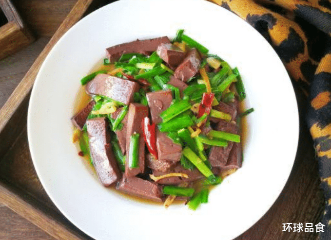 韭菜|真正的补血高手不是红枣，而是它，补血活血，脸色更红润