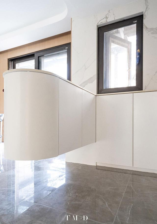 |135地复式，白白赚了2个庭院+90地下室，又靠4大设计走红小区