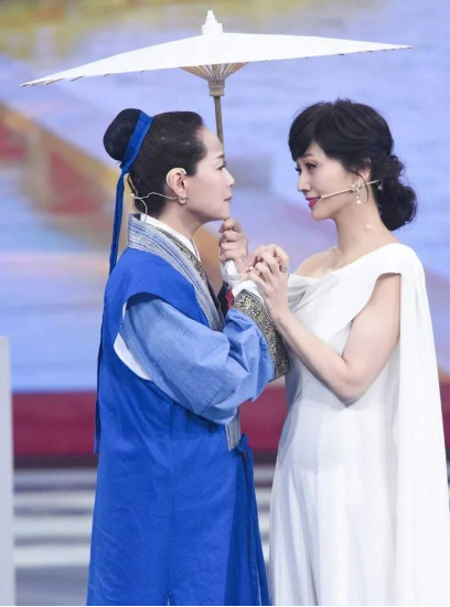 许仙|她是导演一眼相中的许仙,却因嫌片酬太少拒演,网友:后悔28年