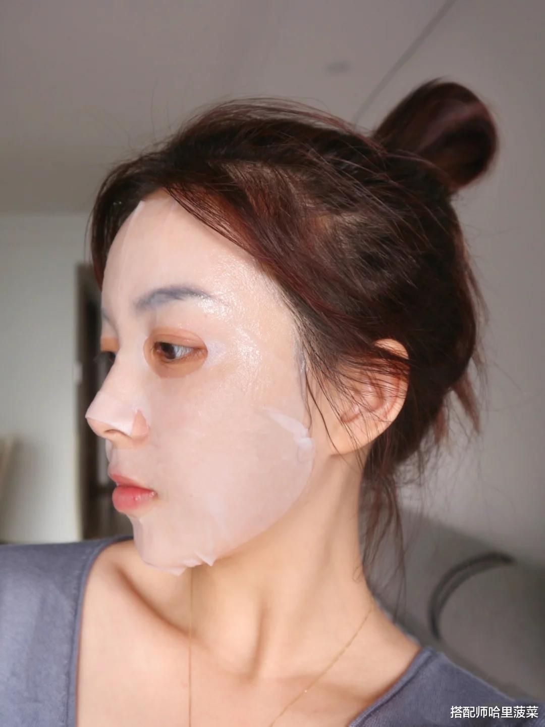 护肤■建议颜值低的女生，坚持这几种护肤习惯，皮肤白嫩又迷人