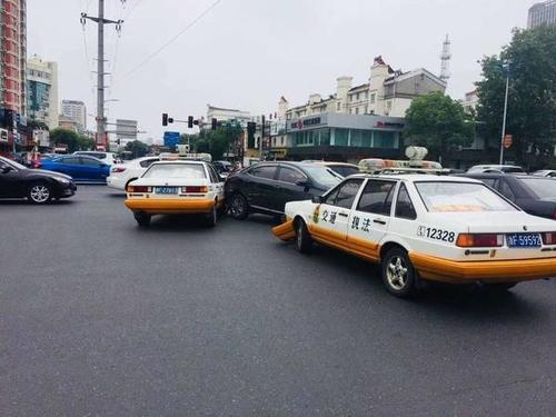 defi|告别滴滴,入手美团打车,大家怎么看?