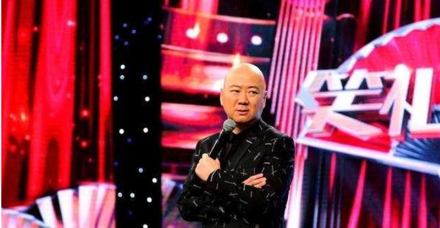 郭德纲@郭德纲戏言再次成真，《笑礼相迎》风云争霸，李菁爱徒在节目中丢尽师父脸面