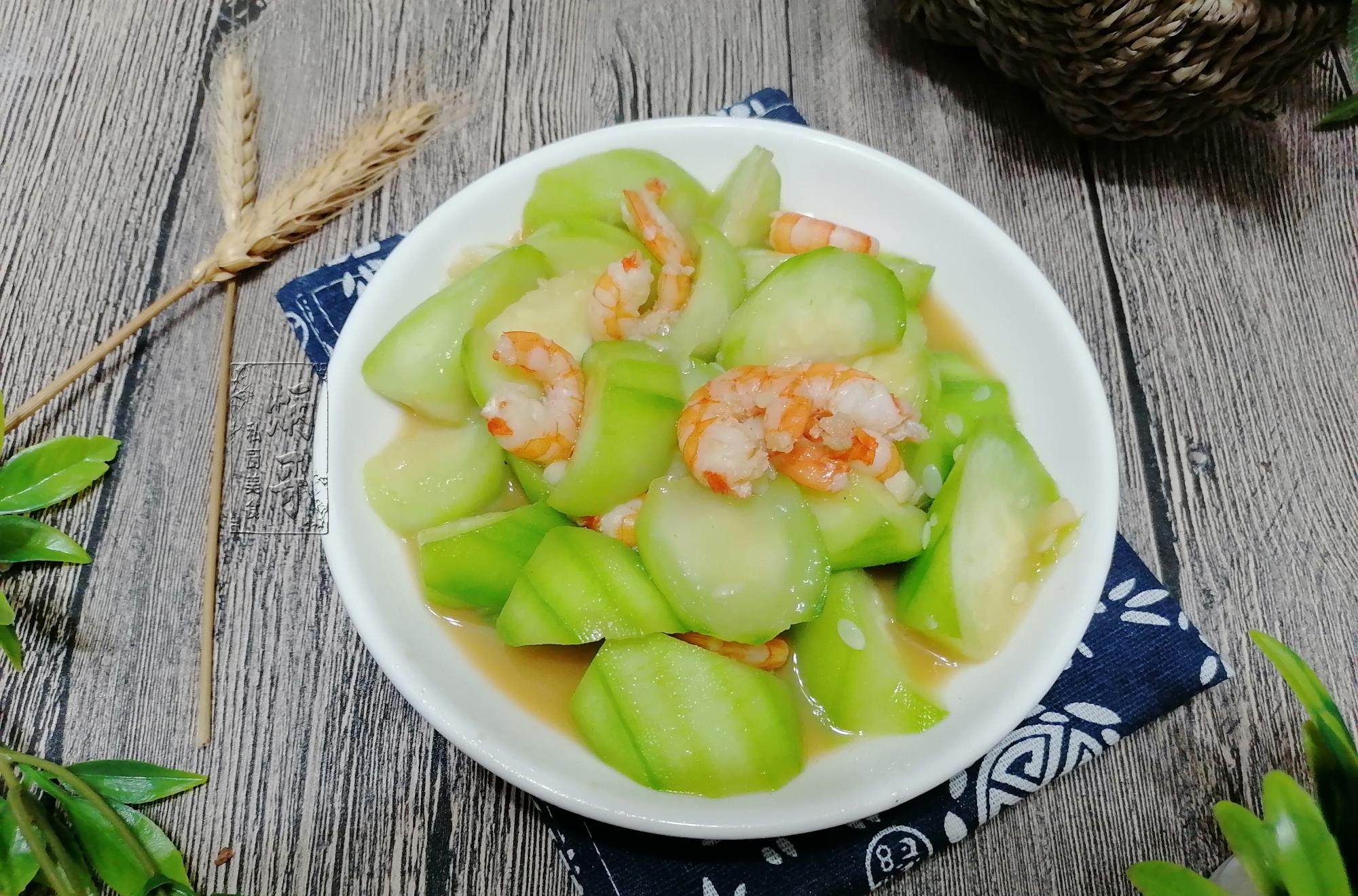 黄瓜|入秋后，吃黄瓜吃冬瓜，都不如吃它，女人要多吃，再过几天就没了