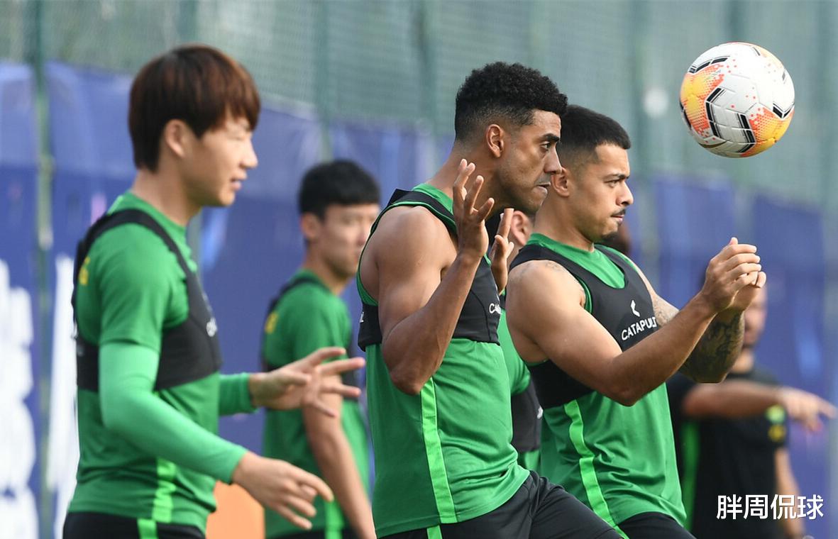 国足|曝国足六大归化携手亮剑，李铁这套433无解，圆梦世界杯有戏