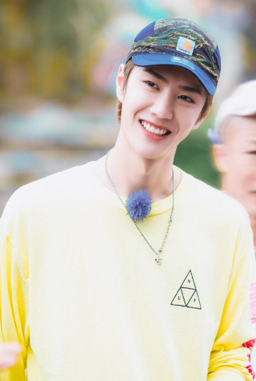 陈妍希|事实证明，换对发型如同整容，不信你看陈妍希吴亦凡华晨宇