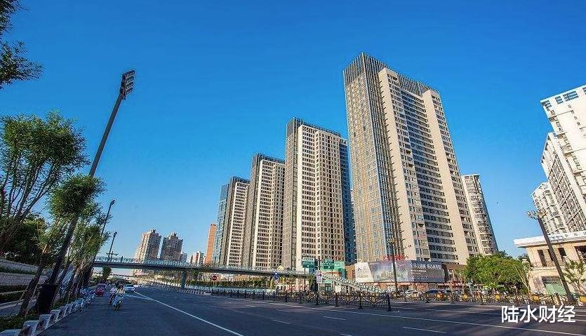 「马云」马云投资700亿,雷军李嘉诚也开始布局,又一“暴利”行业出现?