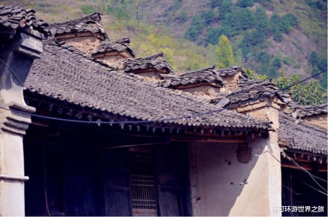 古镇：藏于秦岭深处的一座古镇，徽派古建筑美不胜收，景美人少值得去