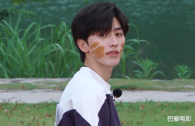 「奔跑吧兄弟」跑男不跑，成户外版“王牌”，整场突出蔡徐坤是要败坏观众缘吗？