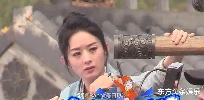 「赵丽颖」与周洁琼不和实锤？赵丽颖片场与其互不理睬，二人身材对比太惨烈