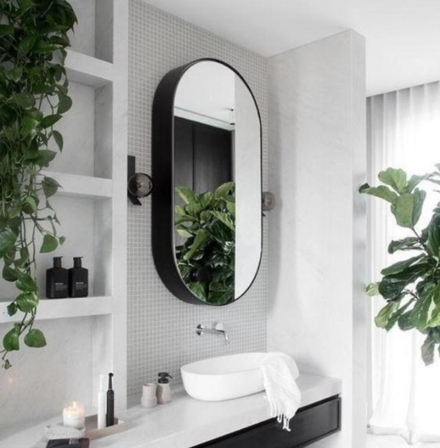 ■卫生间别再贴满墙砖了,一半瓷砖一半防水漆,年轻人都这样装 !