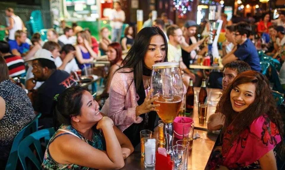 【曼谷】世界“最长”地名的首都:全名共有41个字,但翻译成中文就2字!