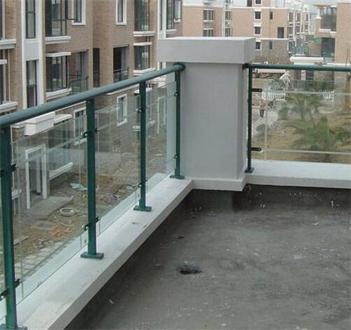 「」室外阳台别再封死了，这5种方法高级又美观，最后一种最实用！