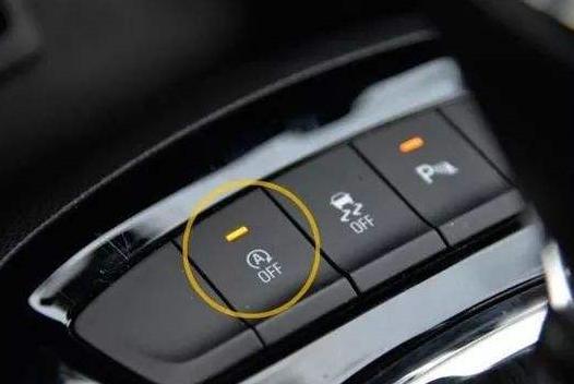 买车|\聪明人\买车都不选这几种配置，内行人：净坑钱