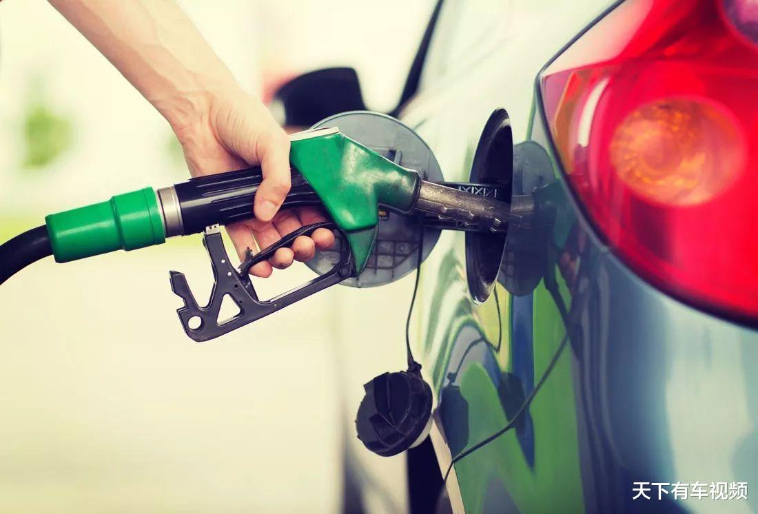 【买车】为什么说现在的“聪明人”都不买车了？内行人说漏嘴，后悔才知道