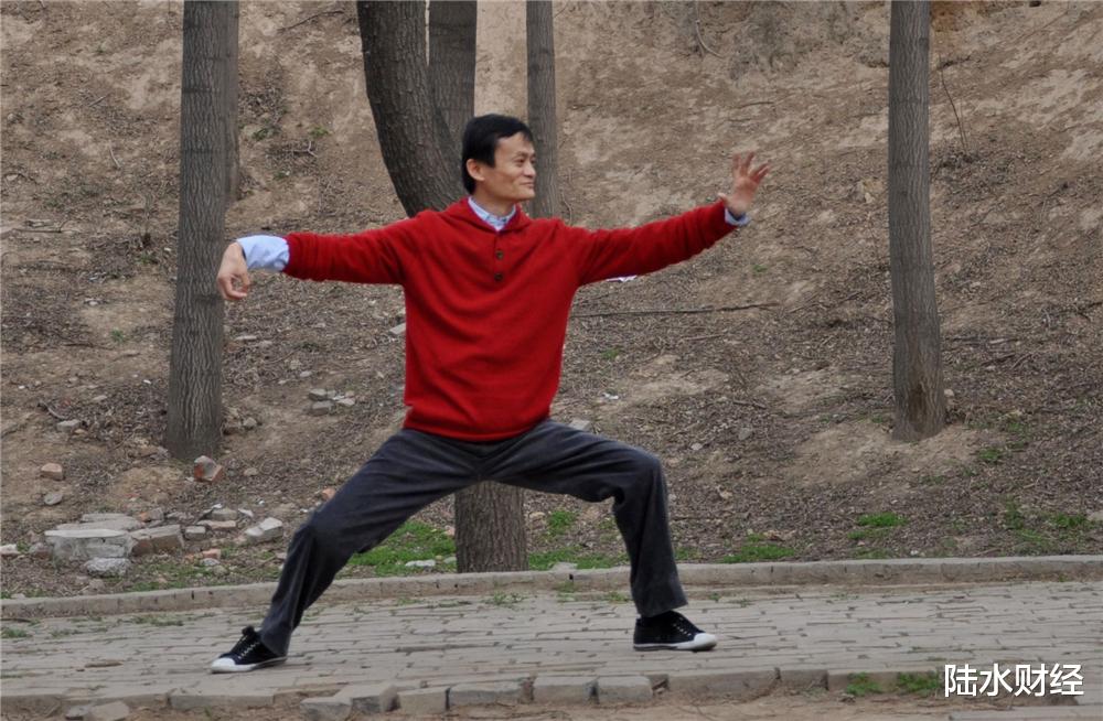 马云：穷人最好的三项投资，舍得在这些地方下“本钱”，早晚能“翻身”