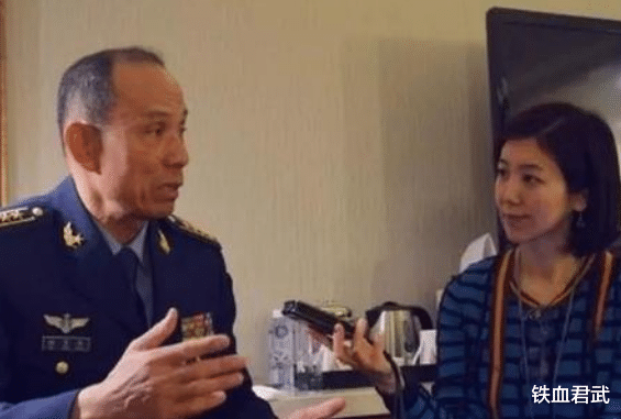 飞机|他偷开飞机逃回大陆，12架飞机都未能追回，现如今怎么样了？