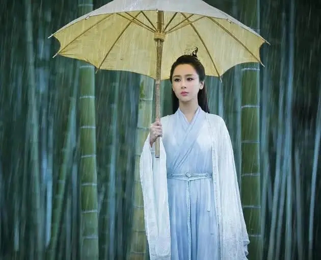 杨紫|赵今麦再陷入\咖位\风波，这次或许不能善了，毕竟涉及杨紫吴亦凡