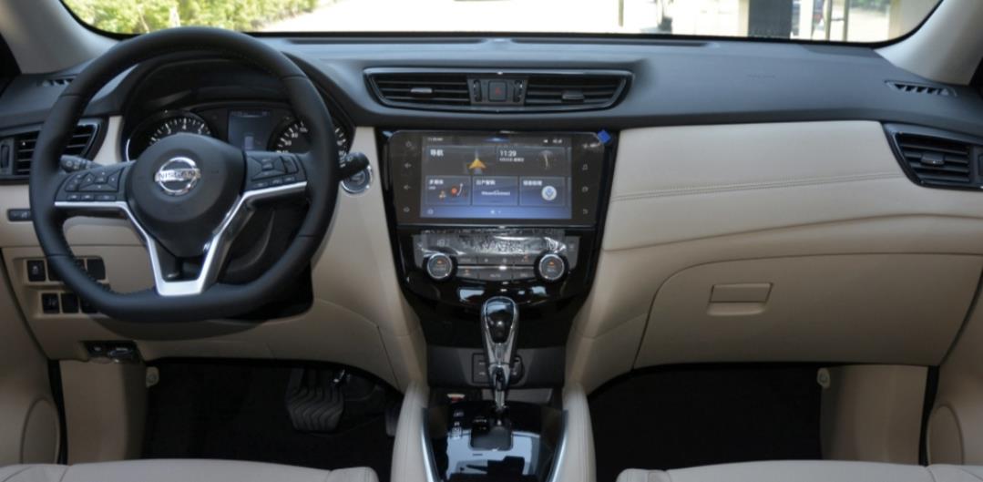 『日产奇骏』开了两年半丰田荣放,如今换成了日产奇骏,车主:我只想说三个字