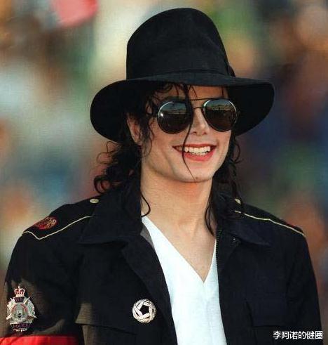 张学友|演唱会5天前去世,卖出百万张门票只退了百张,张学友都是他的粉丝